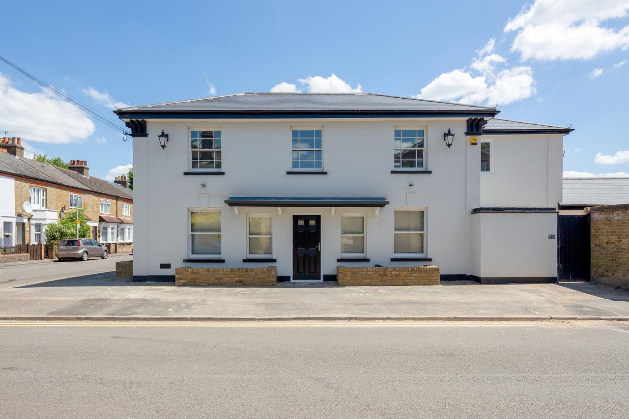 Elthorne Luxury Apartments - Uxbridge Exteriör bild
